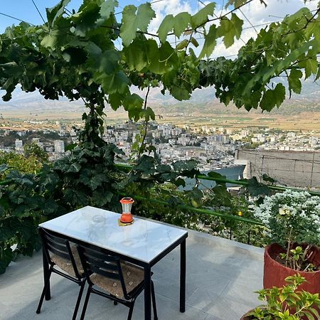 Panoramic View Guest House Gjirokastra Kültér fotó