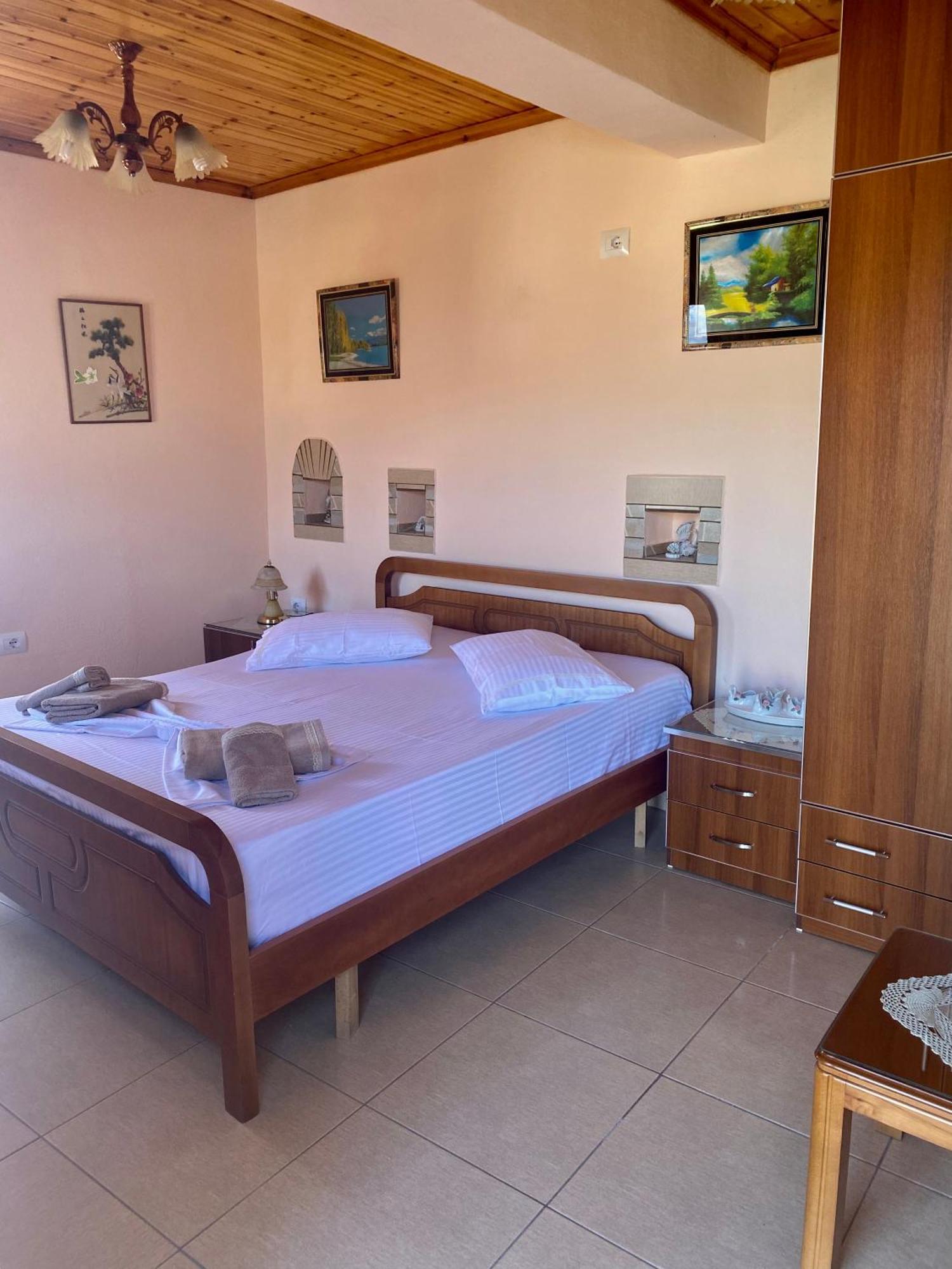 Panoramic View Guest House Gjirokastra Kültér fotó